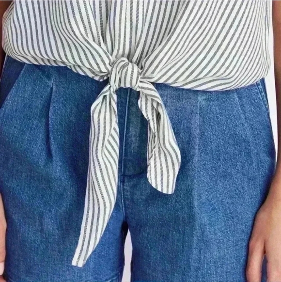 Madewell Black and White Striped Tie-Front Tee - Picture 10 of 10